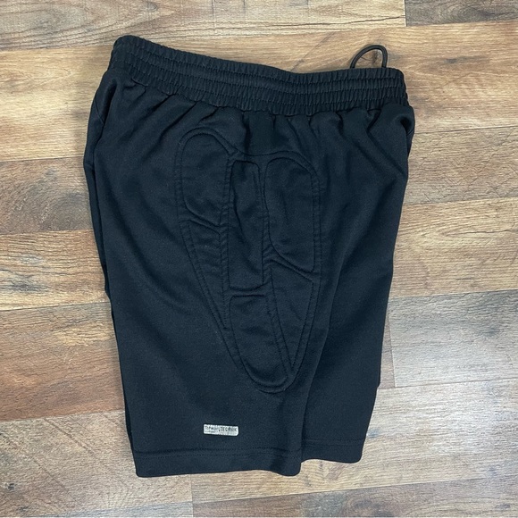 UHLSport Goalkeeper Padded Black Shorts - Picture 8 of 10